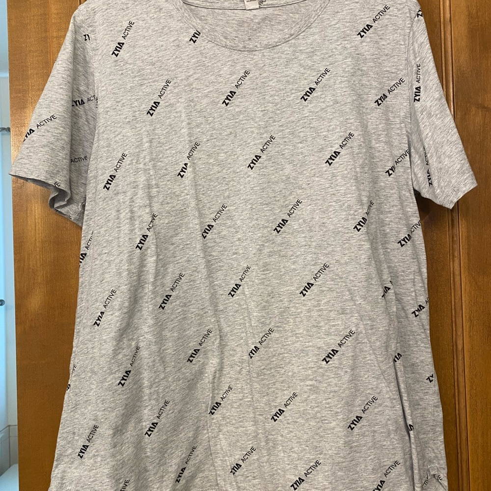 ZYIA Active Gray T-Shirt